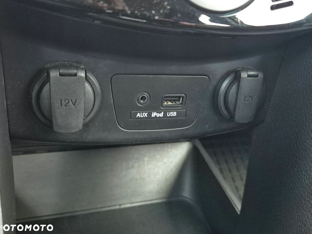 Hyundai i30 1.4 Premium - 17