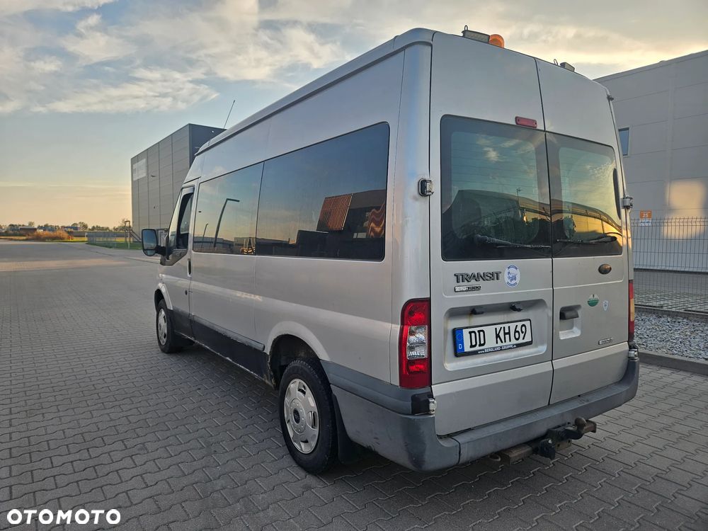 Ford Transit - 12