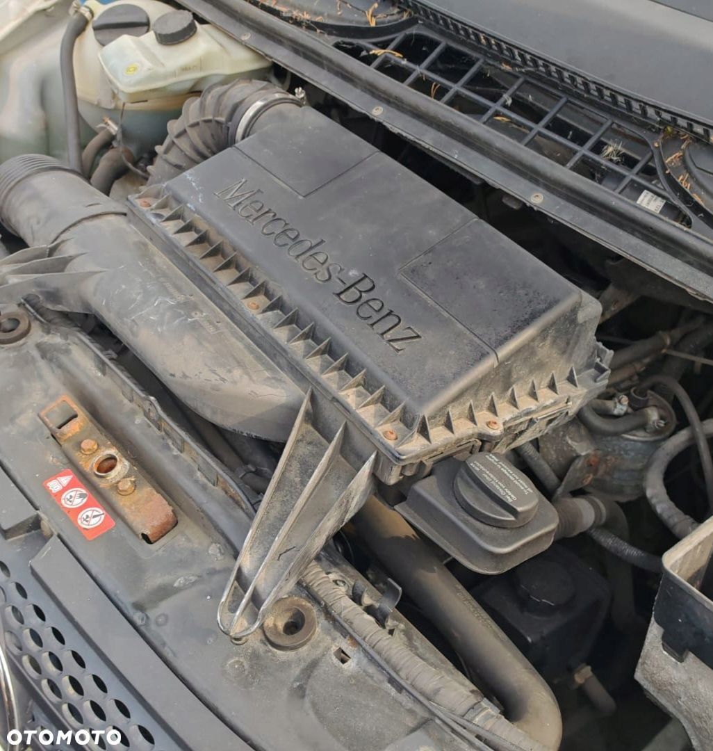 Mercedes Vito silnik 646.982 646982 2.2 Diesel 109KM kompletny Film - 1