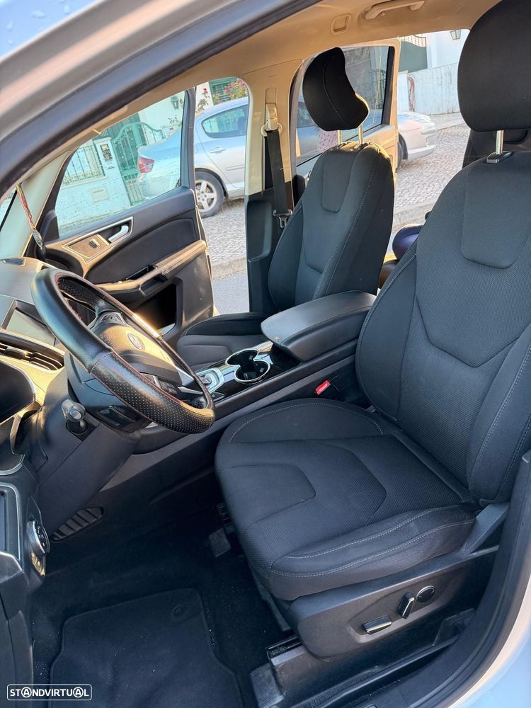Ford S-Max 2.0 TDCi Trend Powershift - 6