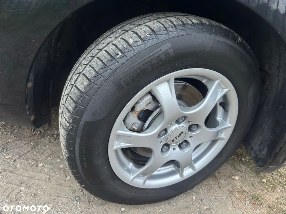 Kia Ceed 1.4 CVVT Dream-Team Edition - 18