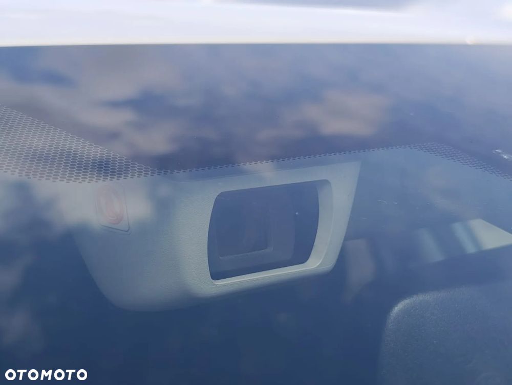 Subaru Impreza 2.0i Exclusive (EyeSight) Lineartronic - 7