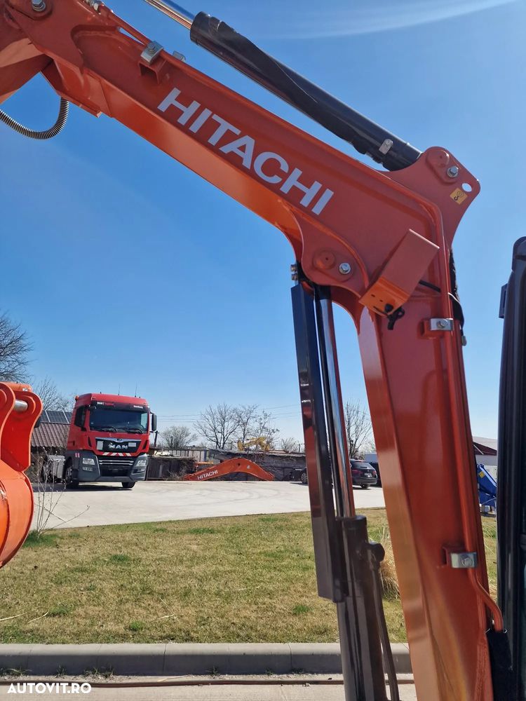 Hitachi 2,8t, PROTMOTIE-CUPLA RAPIDA+3 cupe, ZX26U-6, 2025, Instalatia picon, Grantie 2 ani, Posibilitate leasing 5 ani-PROMOTIE 36.500 EUR+Tva - 23