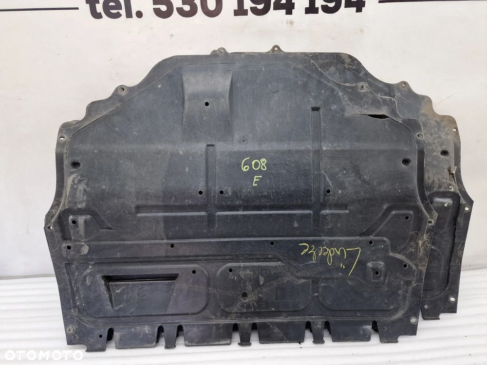 SEAT IBIZA 6j 12- / SEAT TOLEDO IV 4 12-19 / SKODA FABIA III 3 14-21 /  AUDI A1 8X 10- / VW POLO V 6R0 6C0 08-17 OSŁONA POD SILNIK , NR 6C0825235A / 6R0825235E , NR AUKCJI OSŁ608 - 11