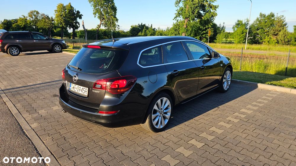 Opel Astra 1.6 T Sport - 16