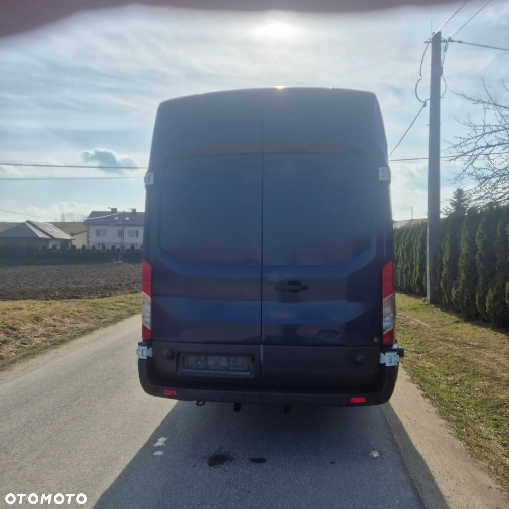 Ford Transit - 6