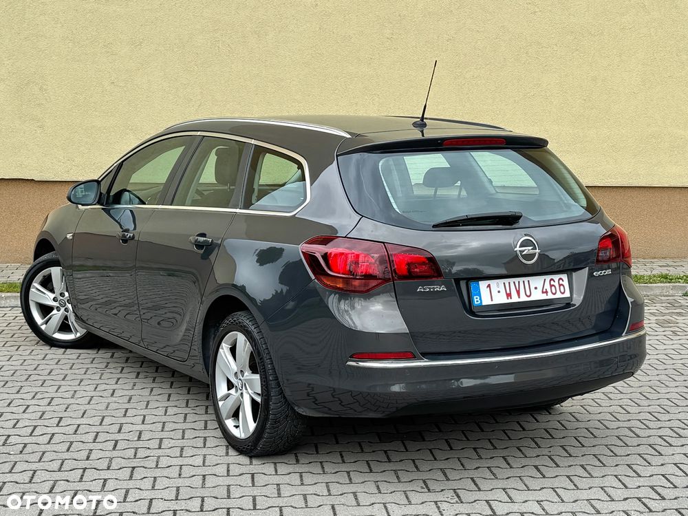 Opel Astra 1.4 T Cosmo - 5