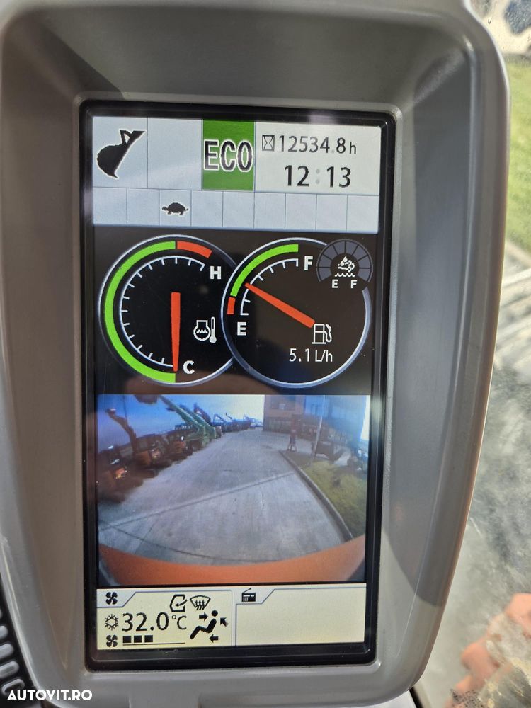 Hitachi ZX350-6, 2019, 12.535h, cupa NOUA 2,2mc, Masa operationala 36,3t, 3 pompe hidr HITACHI, ad sapare 8m, inst picon, lant 90% ok doar 293h mars, camera spate si laterale, AC, ridica 22 tone, posibilitate leasing 4 ani-STARE BUNA-PROMOTIE 83.900 EUR+Tva - 4