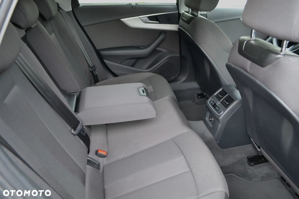Audi A4 Avant 35 TDI S tronic advanced - 15