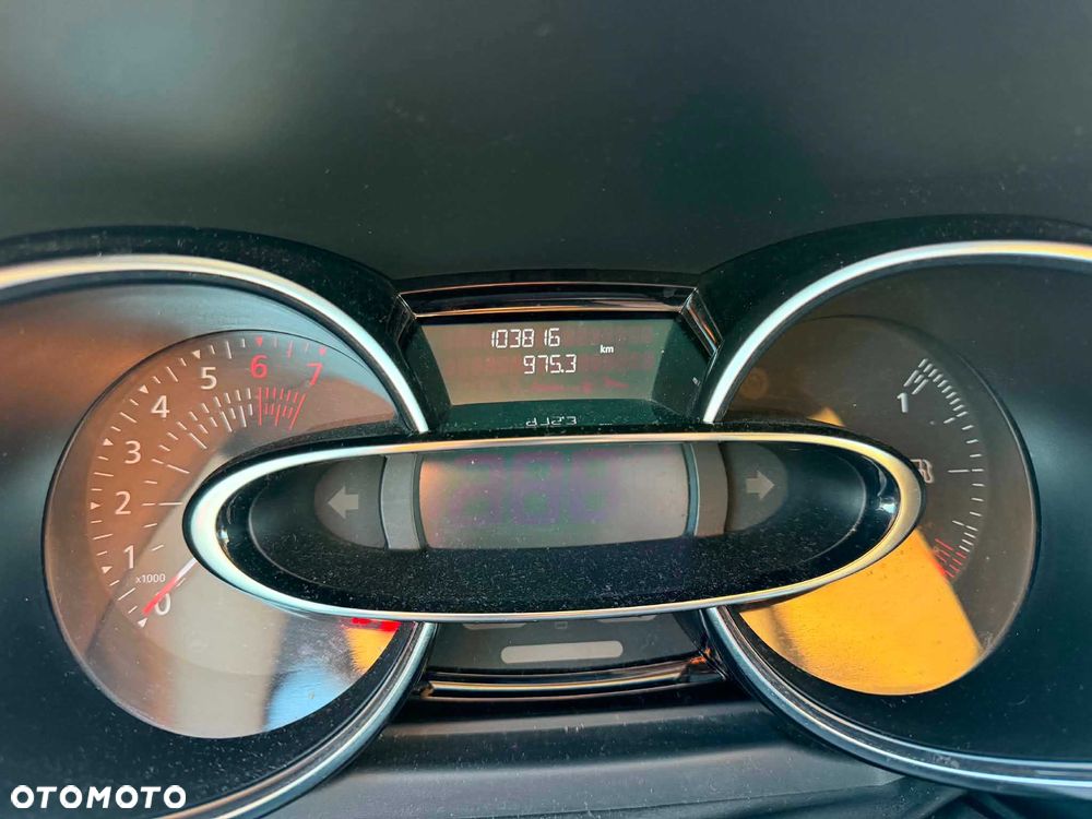 Renault Clio - 5