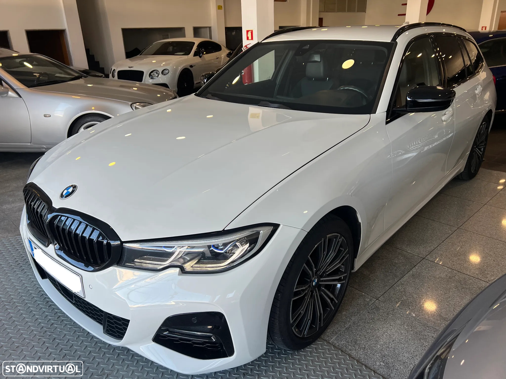 BMW 320 d Touring xDrive Aut. M Sport - 3