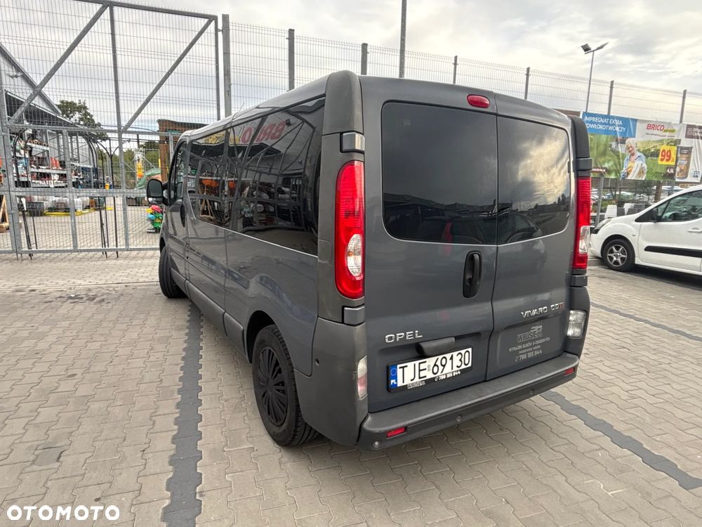 Opel Vivaro 2014 photo 4