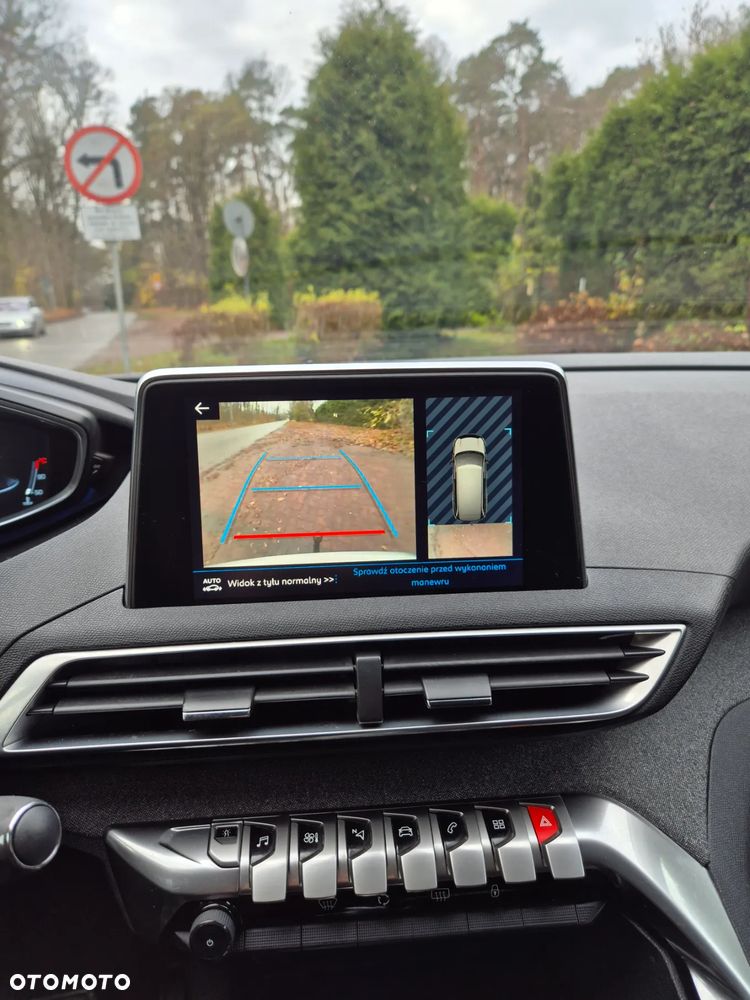 Peugeot 5008 1.6 BlueHDI Allure S&S EAT6 - 15