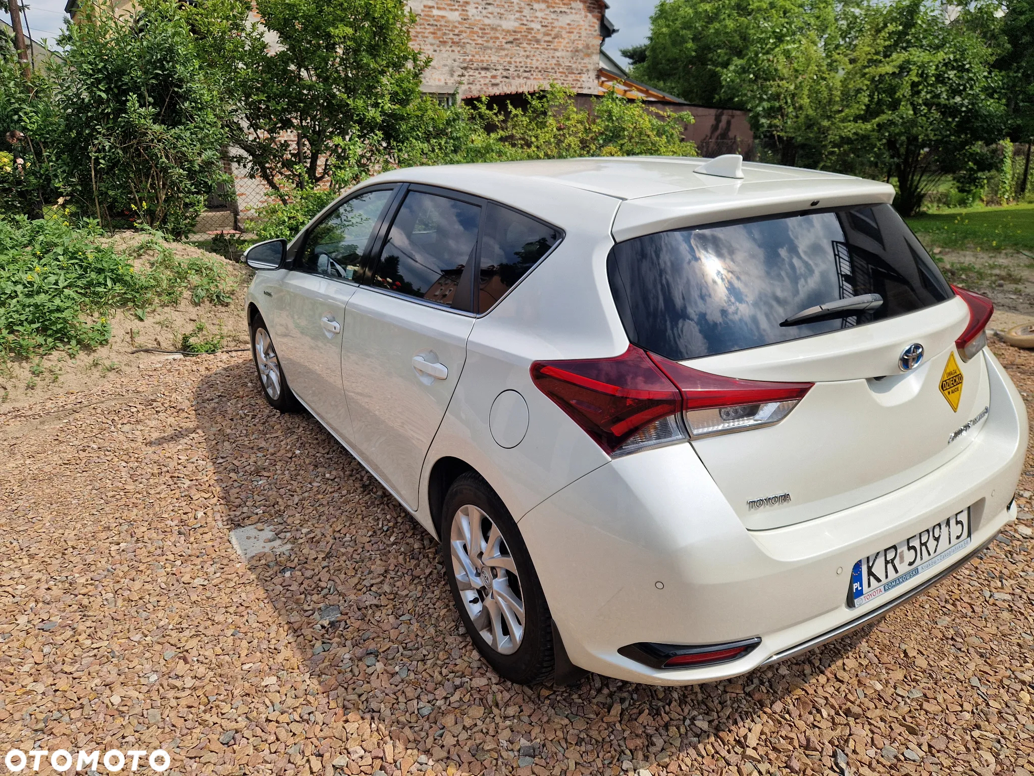 Toyota Auris Hybrid 135 Prestige - 3