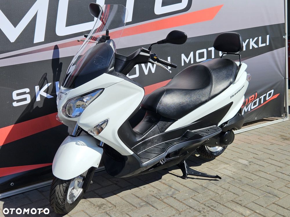 Suzuki Burgman - 6