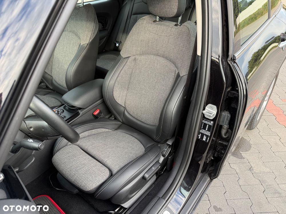 MINI Clubman One - 27