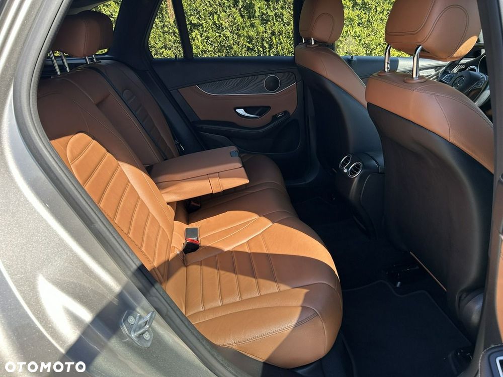 Mercedes-Benz GLC 220 d 4-Matic - 12