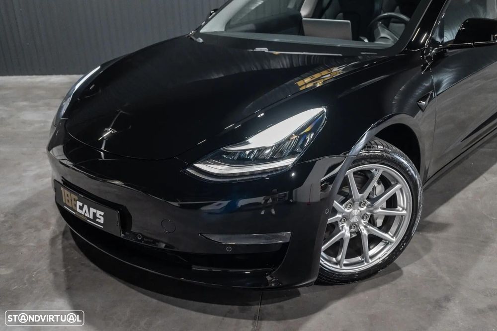 Tesla Model 3 Long-Range Dual Motor AWD - 30