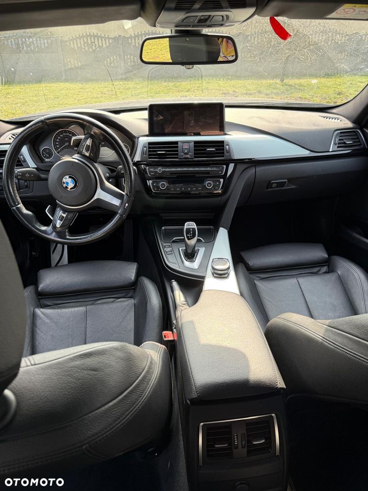BMW Seria 3 340i xDrive M Sport Shadow - 17