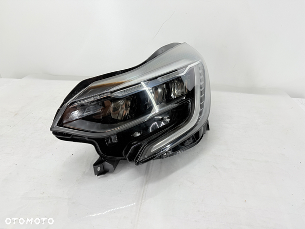 Lampa przednia lewa Renault Captur III 3 Full led