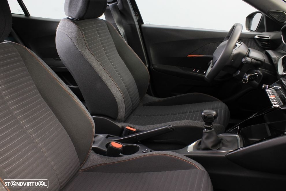 Peugeot 2008 1.2 PureTech Active Pack - 18