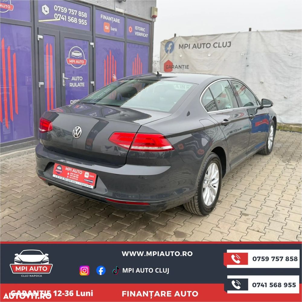 Volkswagen Passat 2.0 TDI DSG Comfortline - 2