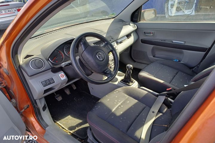 Vas expansiune 1.6 B Mazda 2 DY [2003 - 2005] Hatchback 1.6 MT (100 h - 8