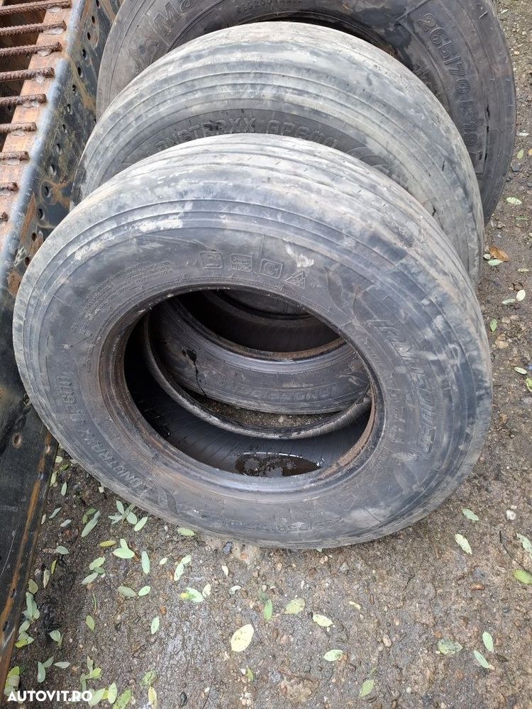 Anvelope 235 75 17,5 - 1