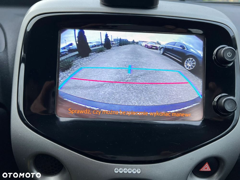 Toyota Aygo x-clusive Style Selection - 8
