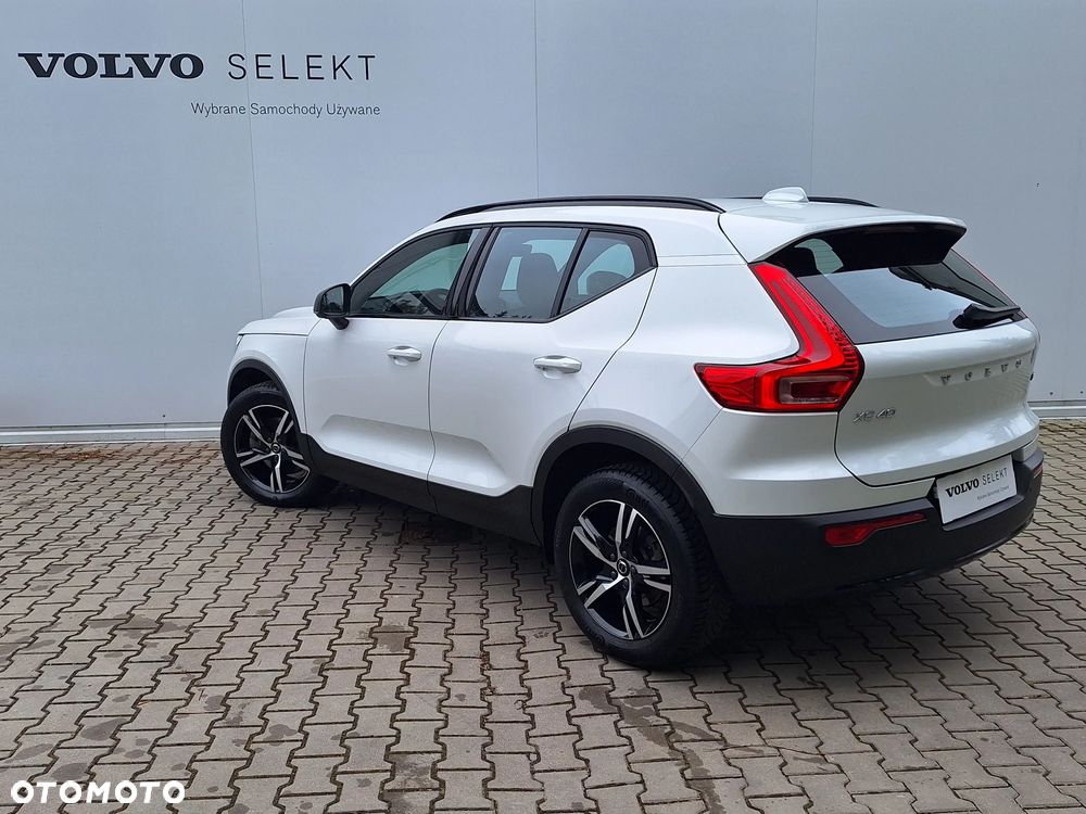 Volvo XC 40 B3 Plus Dark - 7