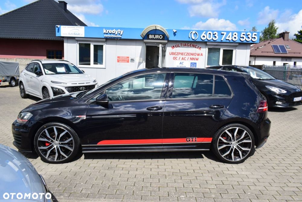 Volkswagen Golf - 7