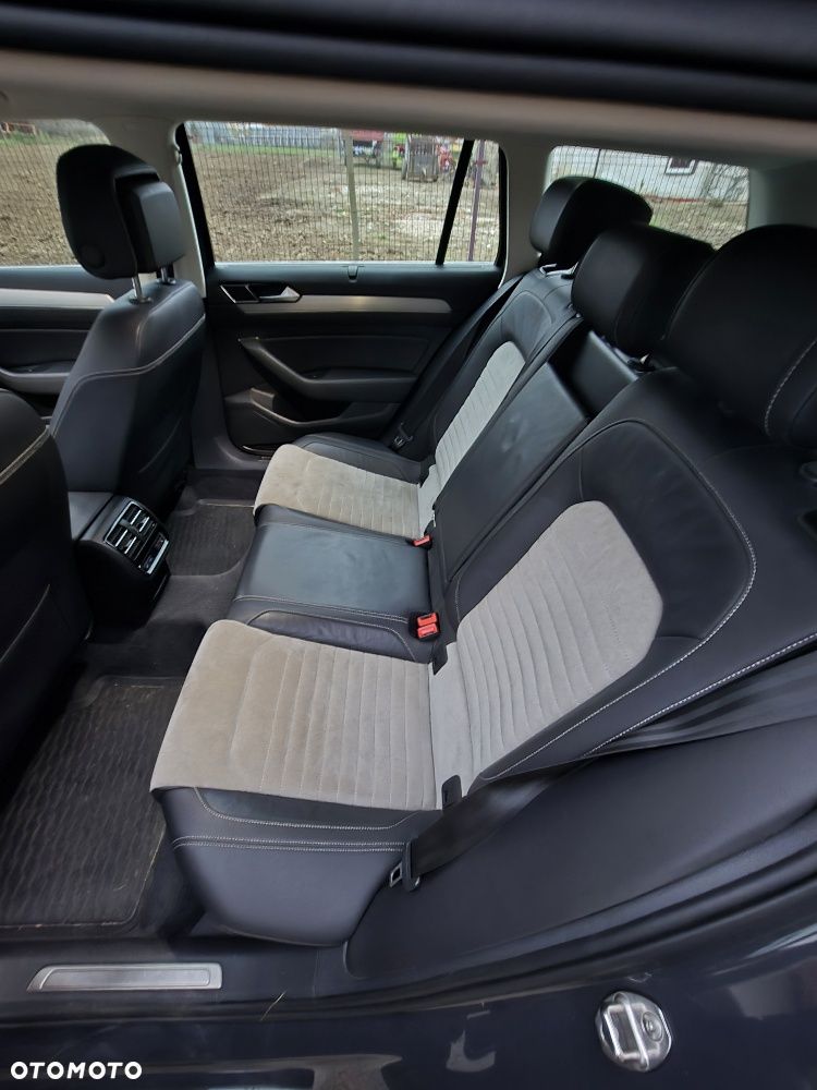 Volkswagen Passat 1.8 TSI BMT Highline DSG - 5