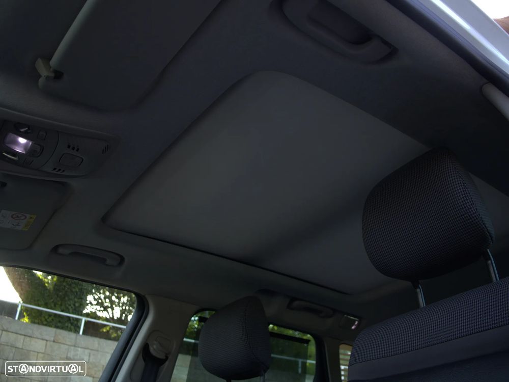 Citroën C3 Aircross 1.2 PureTech Shine - 25