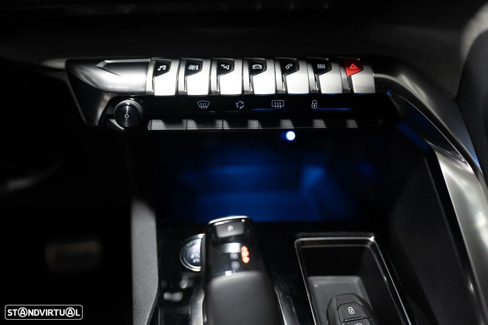 Peugeot 3008 1.5 BlueHDi GT Line EAT8 - 31