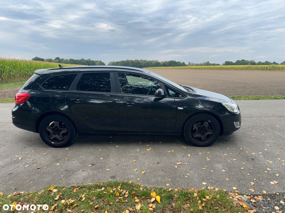 Opel Astra - 4