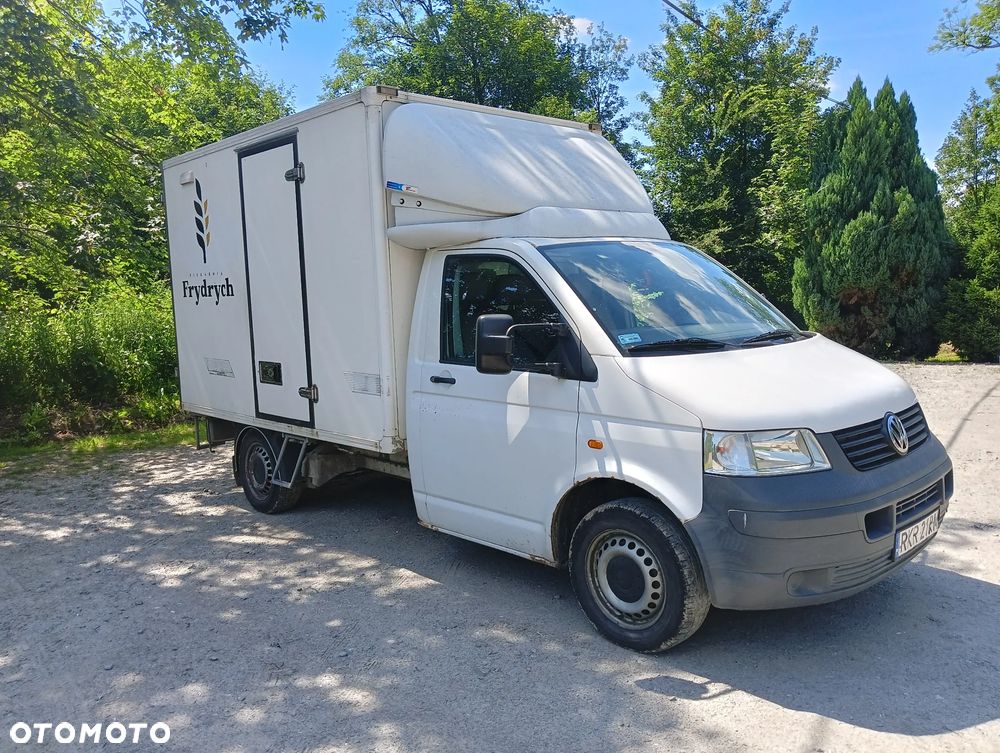 Volkswagen Transporter T5 - 8