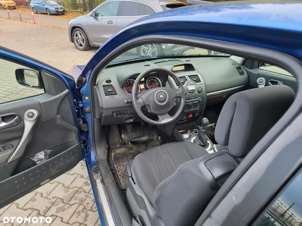 Renault Megane 2.0 16V Dynamique - 26