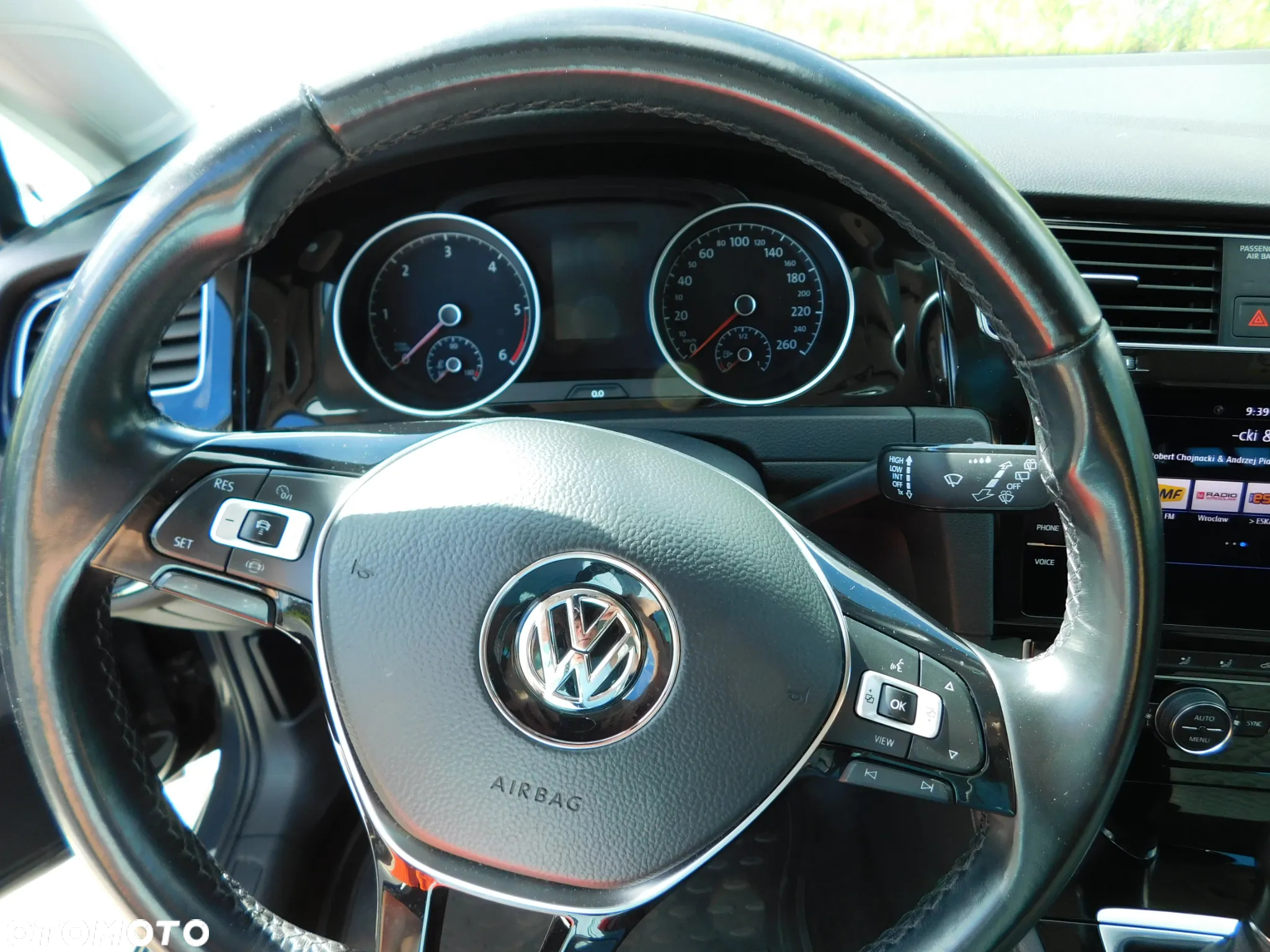 Volkswagen Golf 1.6 TDI SCR IQ.DRIVE - 16