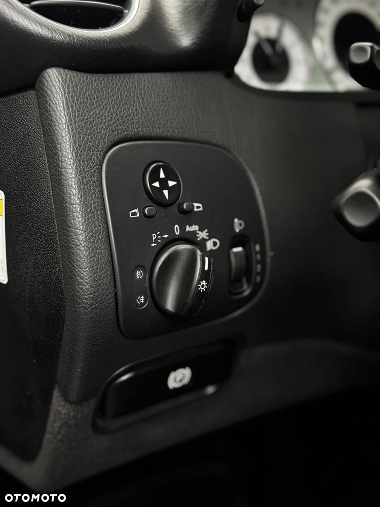 Mercedes-Benz CLK Cabrio 500 Avantgarde - 21