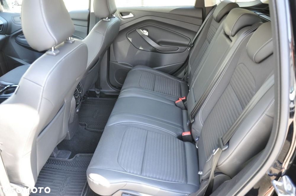 Ford Kuga 2.0 TDCi 4x4 Titanium - 10