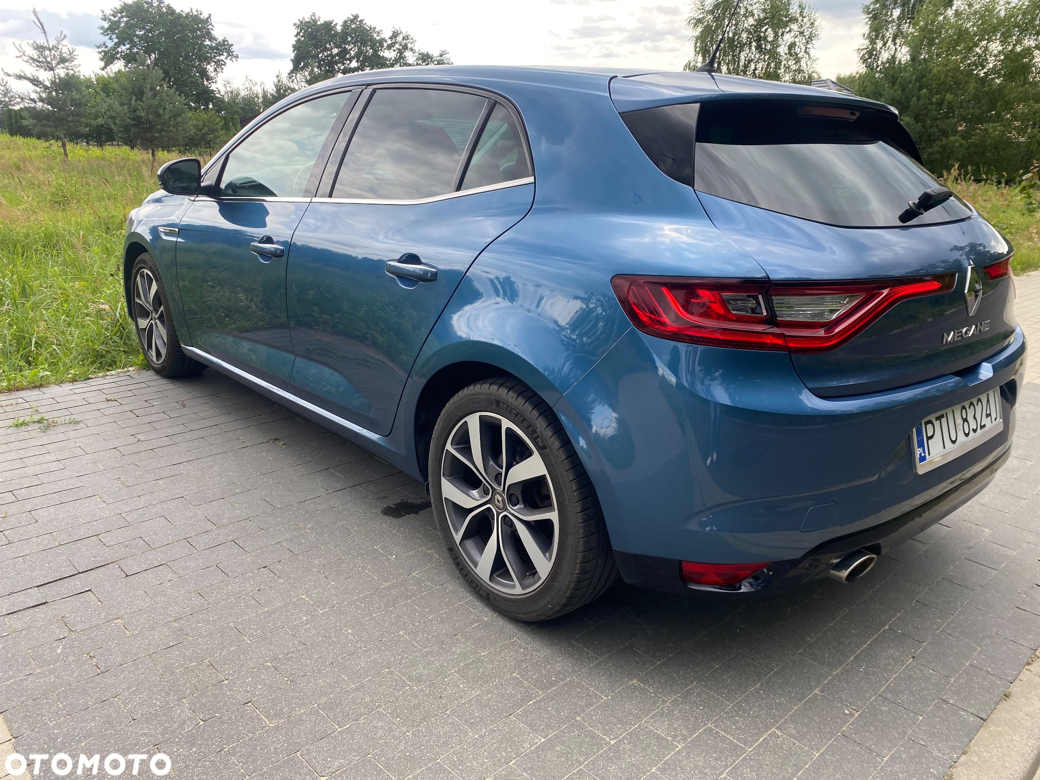 Renault Megane ENERGY TCe 165 EDC BOSE EDITION - 5