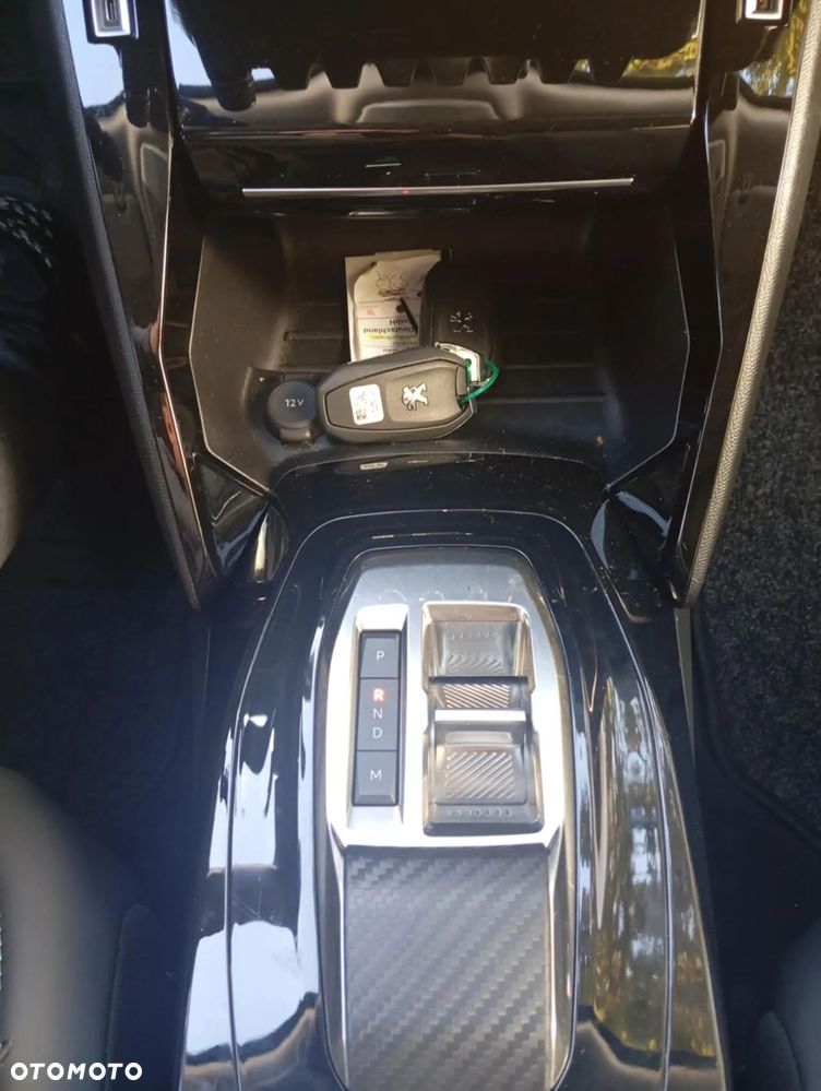 Peugeot 2008 1.5 BlueHDi Allure Pack S&S EAT8 - 8