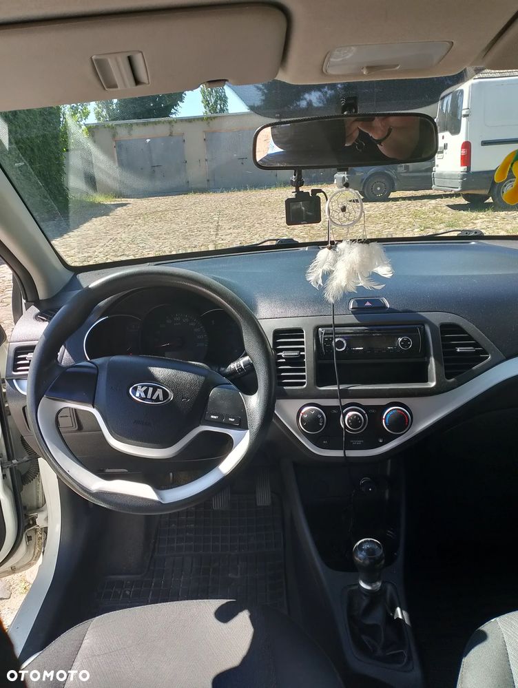 Kia Picanto 1.0 L - 7