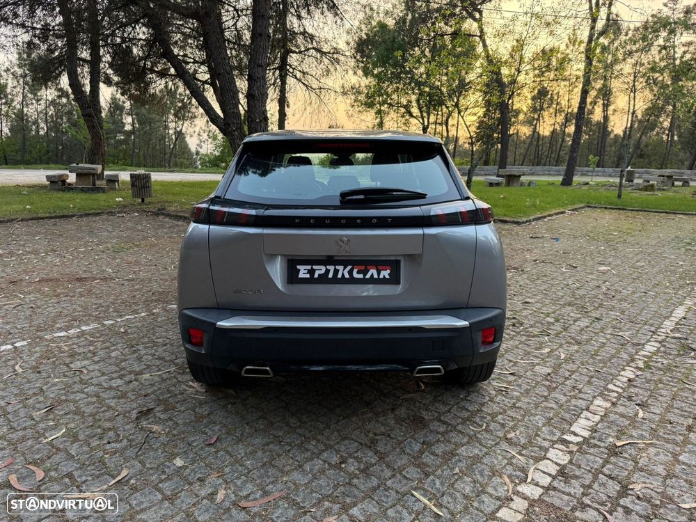Peugeot 2008 1.2 PureTech Active EAT8 - 5