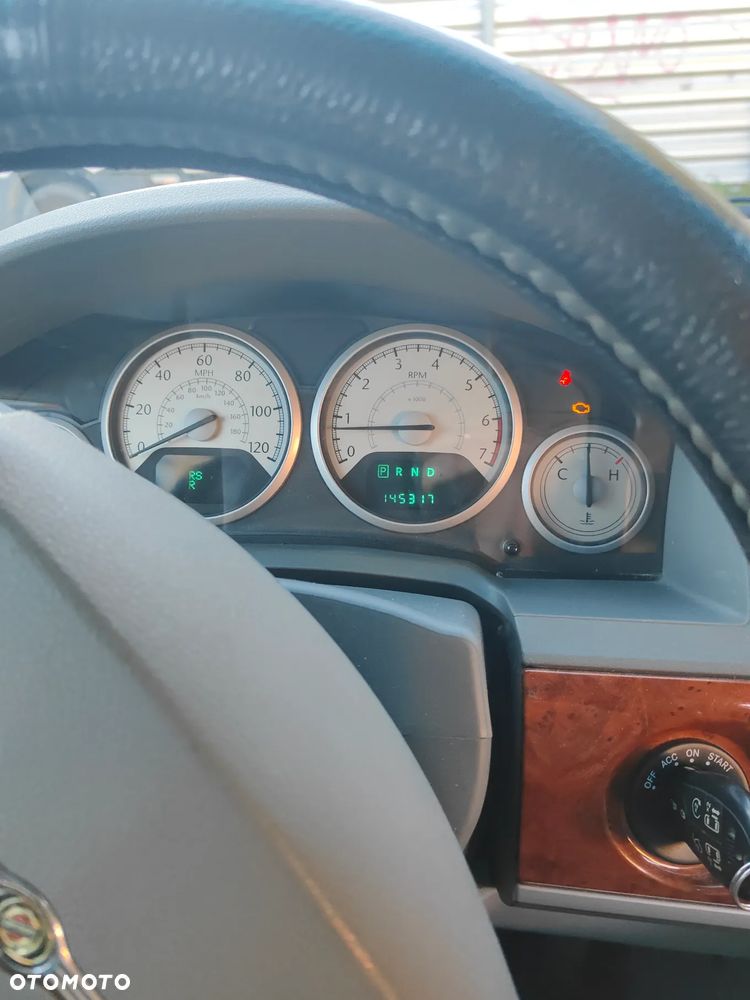 Chrysler Town & Country 4.0 Limited - 11