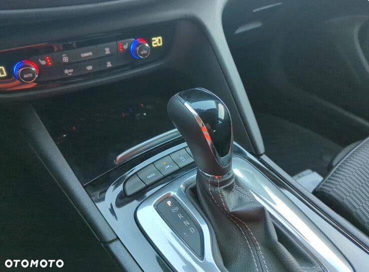 Opel Insignia - 4