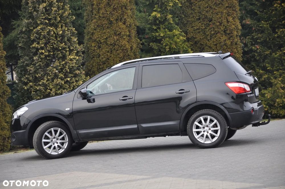 Nissan Qashqai+2 2.0 4x4 360 - 18