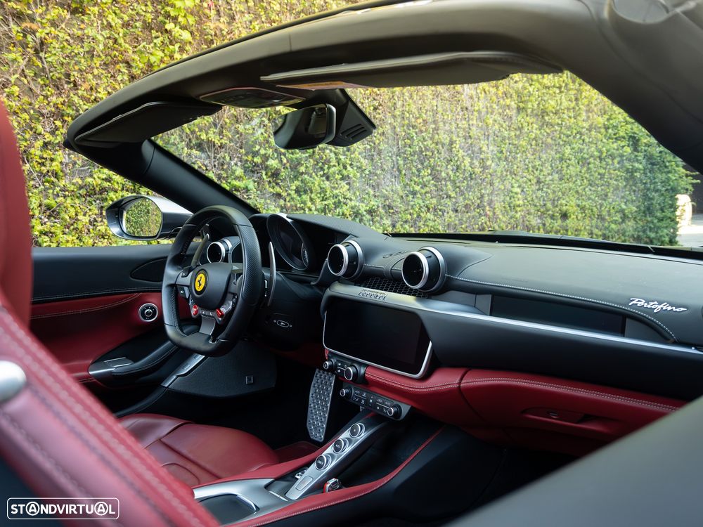 Ferrari Portofino 3.9 Twin-Turbo V8 - 36