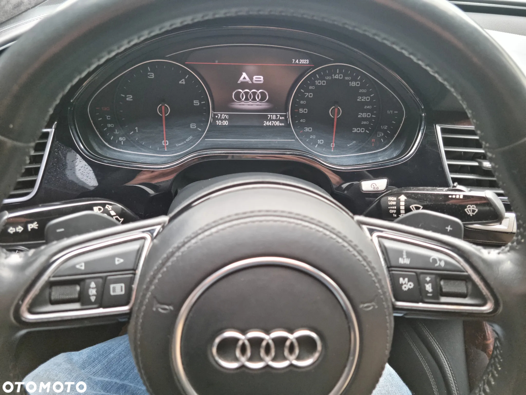 Audi A8 4.2 TDI L Quattro - 12
