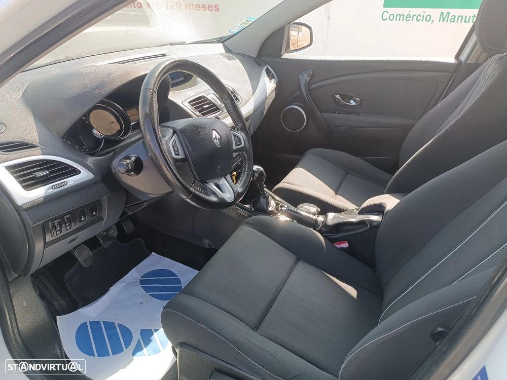 Renault Mégane 1.5 dCi Dynamique - 17